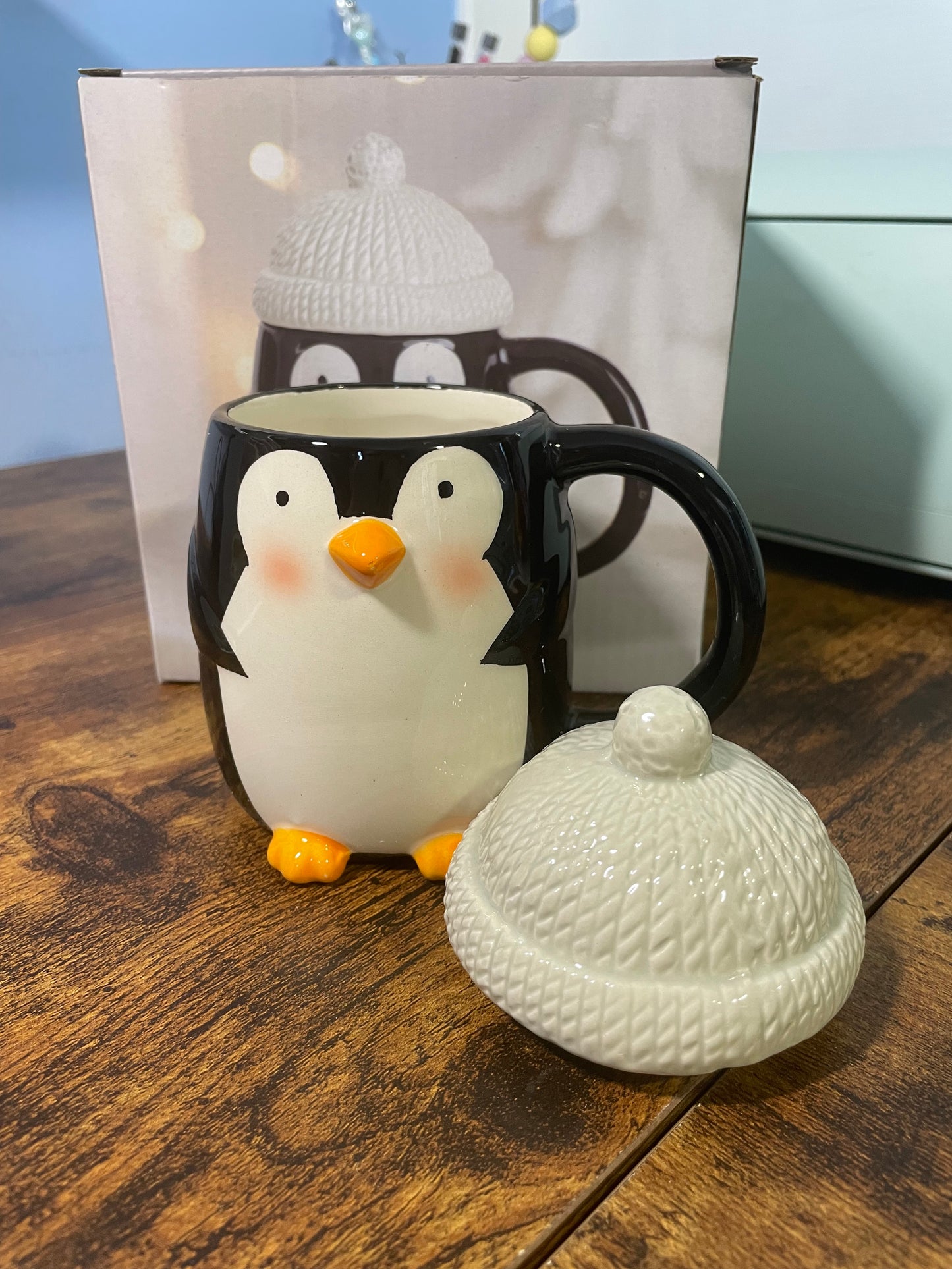 Penguin Mug With Lid