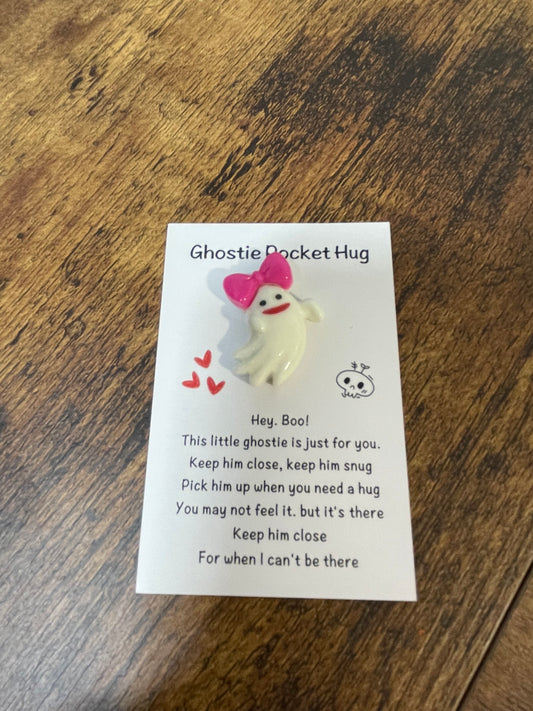 Ghostie Pocket Hug - Pink Bow