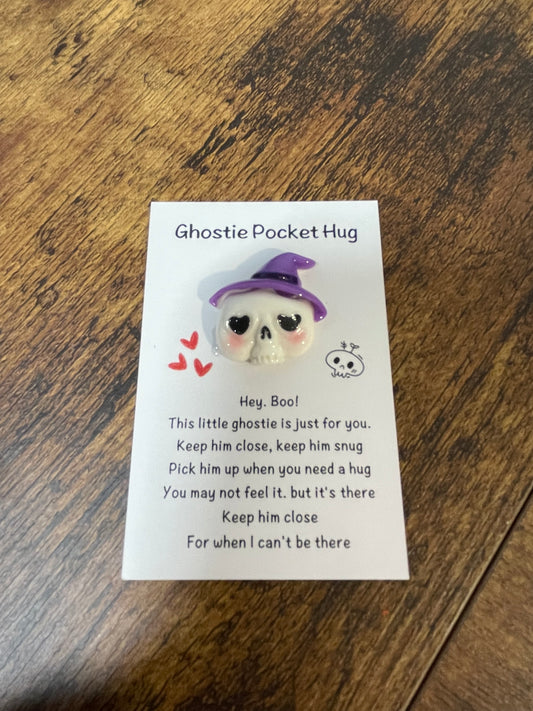 Ghostie Pocket Hug - Skull