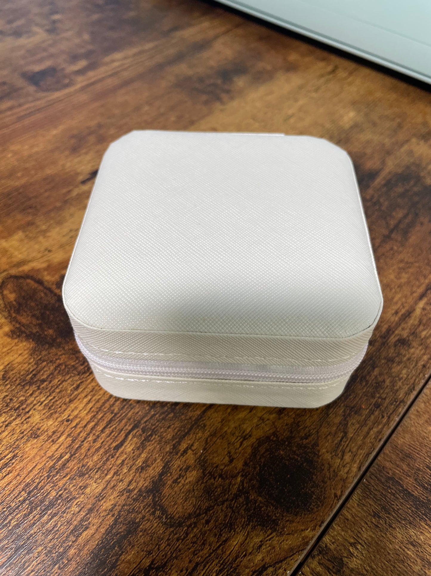 White Mini Travel Jewellery Box